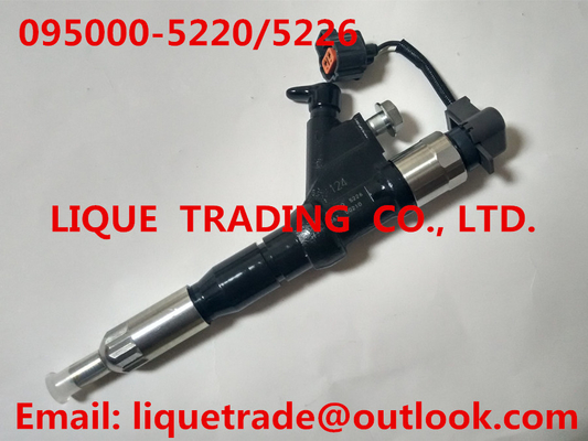 Chine Injecteur de carburant de DENSO 095000-5220,095000-5223, 095000-5224, 095000-5226 pour la série E13C de HINO 700 fournisseur