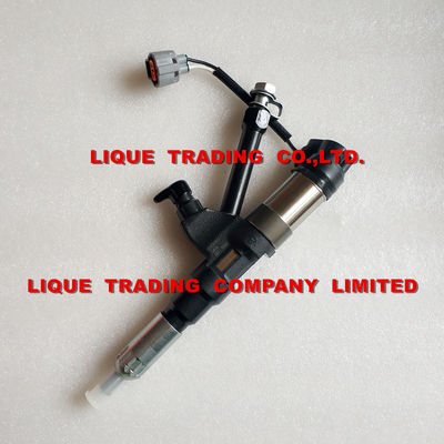 LA CHINE Injecteur commun véritable de rail de Denso 095000-0400 095000-0402 095000-0403 095000-0404 pour HINO P11C 23910-1163 23910-1164 fournisseur