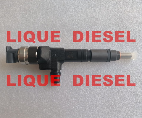 Injecteur de carburant 295050-1320 1J770-53053 2950501320 1J77053053 1J77053052 1J77053051 1J77053050 de DENSO fournisseur