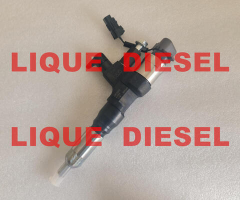 Injecteur de carburant authentique 9709500-658 095000-6583 095000-6582 095000-6581 095000-6580 23670-E0320 23670E0320 fournisseur